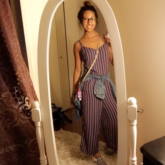 ☀️Meet your Posher☀️ - Picture 4 of 6